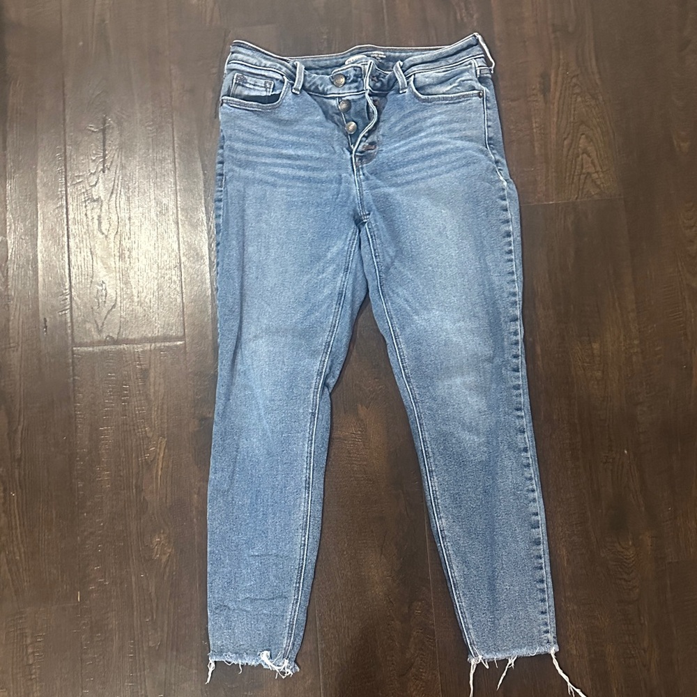 Old Navy Light Blue Ankle Jeans